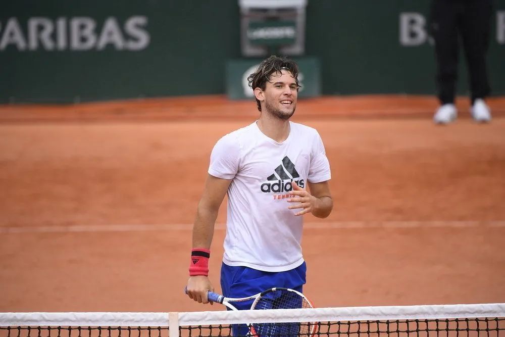 包含蒂姆在西班牙队比赛中战术调整,重要助攻引发热议!的词条 包含蒂姆在西班牙队比赛中战术调整,重要助攻引发热议!的词条