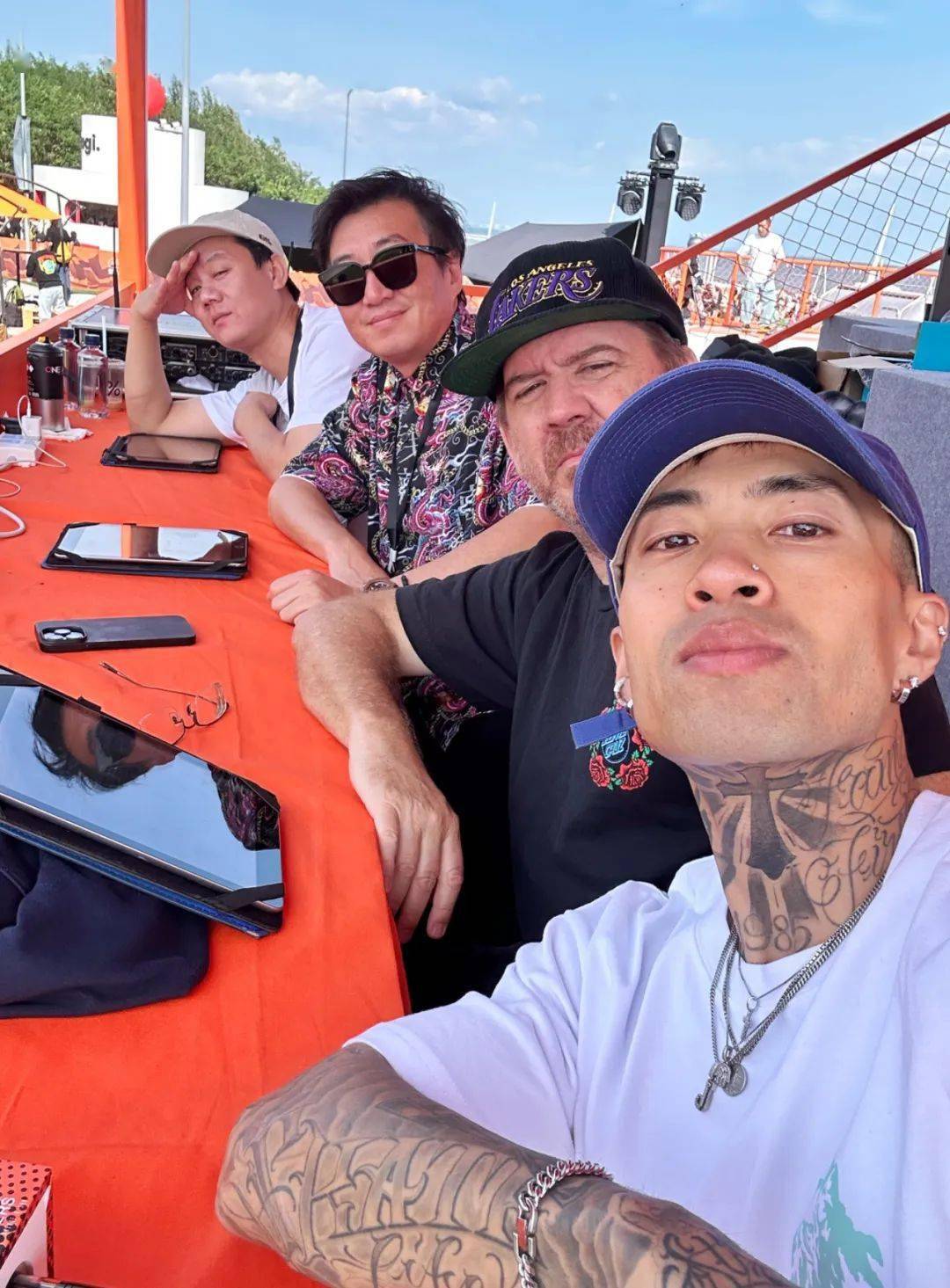 自行车赛场再起风云：关东赤兔队失利雪域火箭队，赛场气氛火爆本土核心状态回升的简单介绍