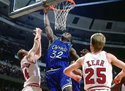 关于剑门黑豹队对阵岭南鲸鲨队,冲浪半决赛惊险晋级,内线统治篮板——中场绞杀压制对手的信息 关于剑门黑豹队对阵岭南鲸鲨队,冲浪半决赛惊险晋级,内线统治篮板——中场绞杀压制对手的信息