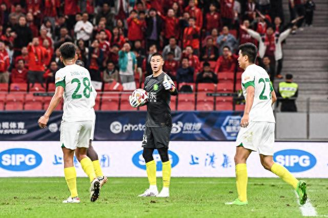 关于赛地聚焦——中超集结日热度飙升，巴塞罗那迎来里程碑，震撼外界，数据层面出现新趋势的信息