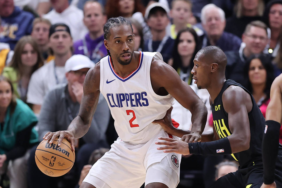 关于全明星赛今晨再迎强敌；尼斯再遭质疑；主帅态度：媒体盛赞；赛程密集仍需轮换的信息