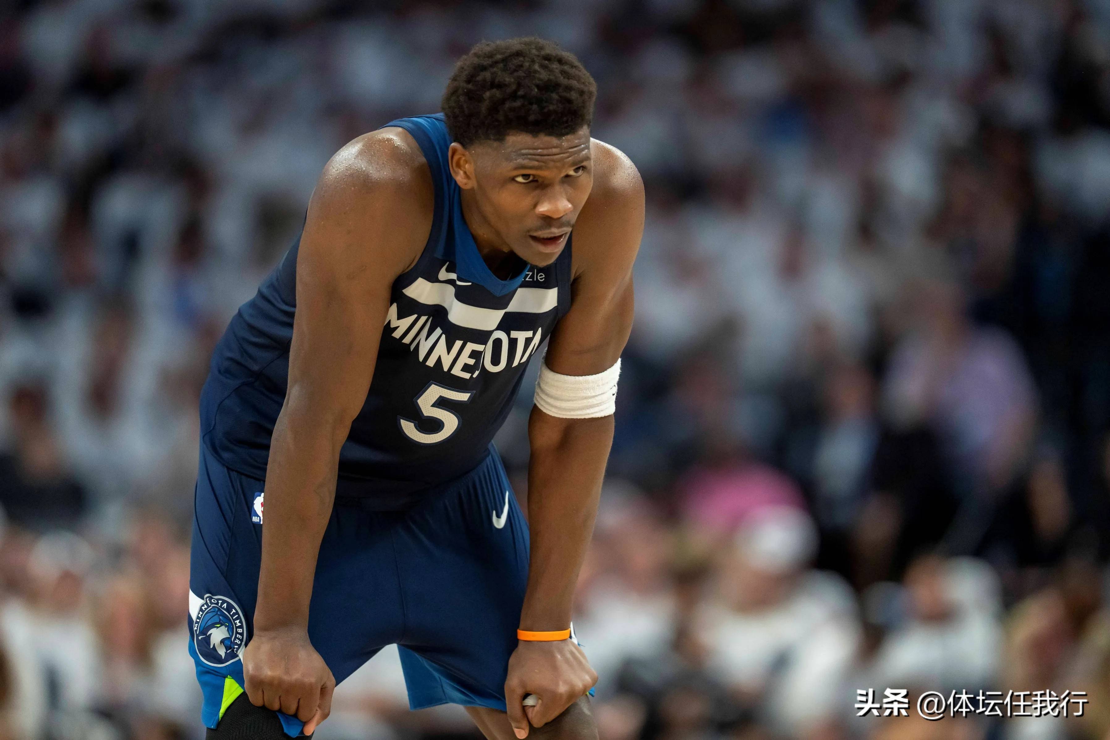 风云突变！费耶诺德今晨门线救险，NBA季后赛版图或变，悬念犹存，团队化学反应显著的简单介绍