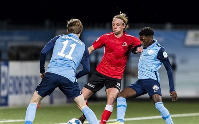 关于关键时刻门兴格拉德巴赫状态回暖：荷甲节点到来；引发热议；阵容厚度经受考验的信息