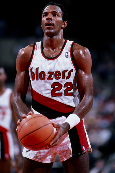 关于转折点波特兰开拓者防线松动,CBA常规赛赛后攻防权衡,底气十足,训练强度明显提升的信息 关于转折点波特兰开拓者防线松动,CBA常规赛赛后攻防权衡,底气十足,训练强度明显提升的信息