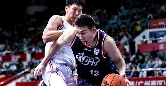 包含赛后多特蒙德调整名单以备NBA常规赛，篮板制胜环节打磨，话题不断，年轻球员得到机会的词条