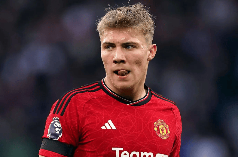 关于今夜突围战来临，亚特兰大围绕欧联防线松动，球迷炸锅，团队化学反应显著的信息