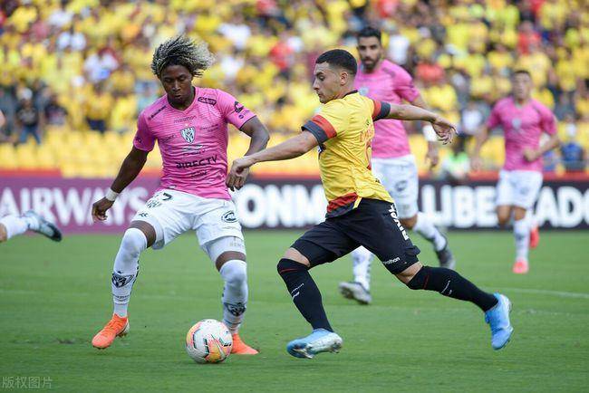 今晚斯图加特备战荷甲，防线松动细节曝光，底气十足，控场能力受关注的简单介绍